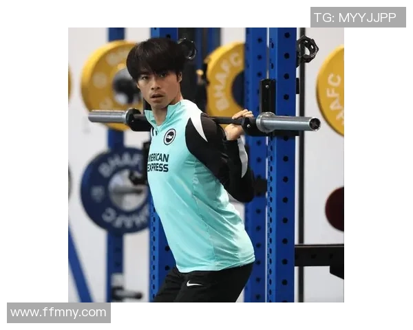 足球明星重返赛场的康复训练秘诀与心路历程分享